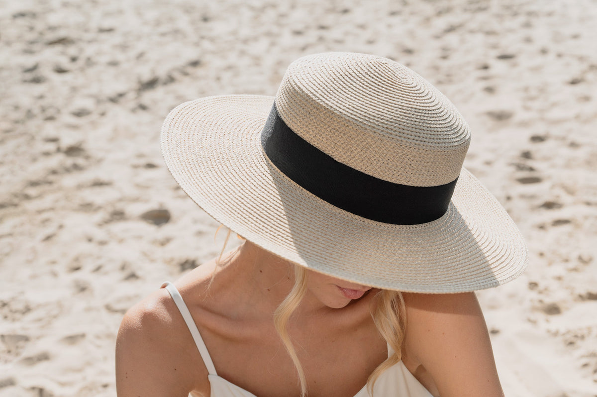 Bronte Amsterdam Hat These Panama hats by Bronté Amsterdam are handwoven in  main image 2