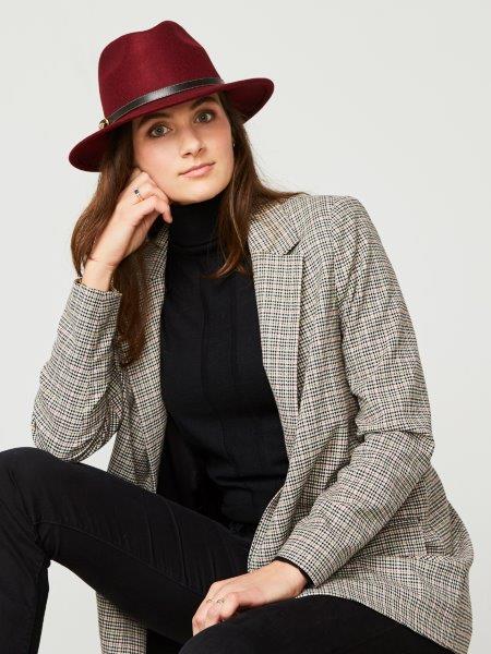 Cleo | camel | wool felt